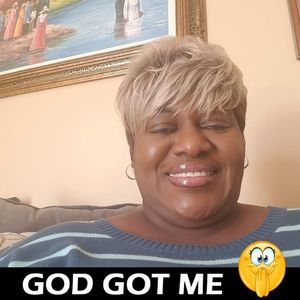 Meet your Posher, Agnes